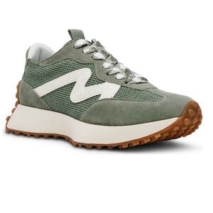 Steve Madden Green and White Women's Shoes